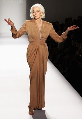 Mercedes-Benz Fashion Week Norisol Ferrari Carmen Dell'Orefice Mercedes-Benz Fashion Week Norisol Ferrari Carmen Dell'Orefice