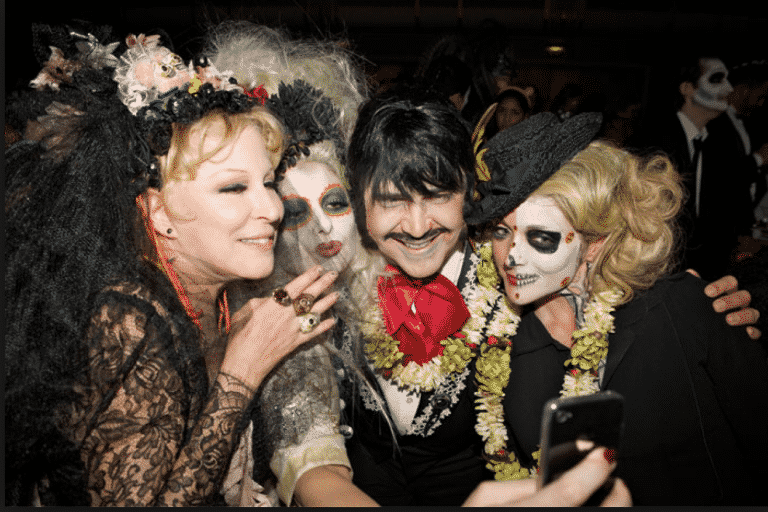 Bette Midler’s Hulaween