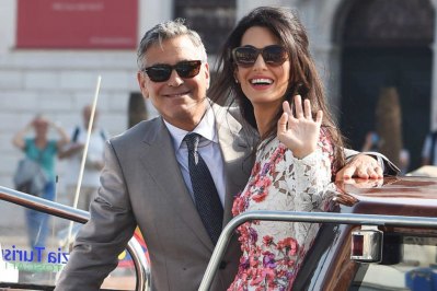 27-george-clooney-amal-alamuddin-wedding-lede.w529.h352.2x